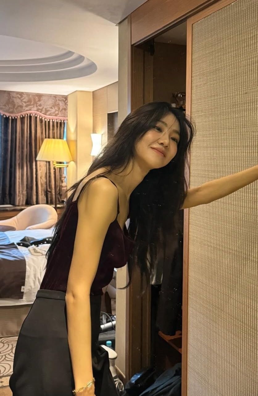 002.jpg